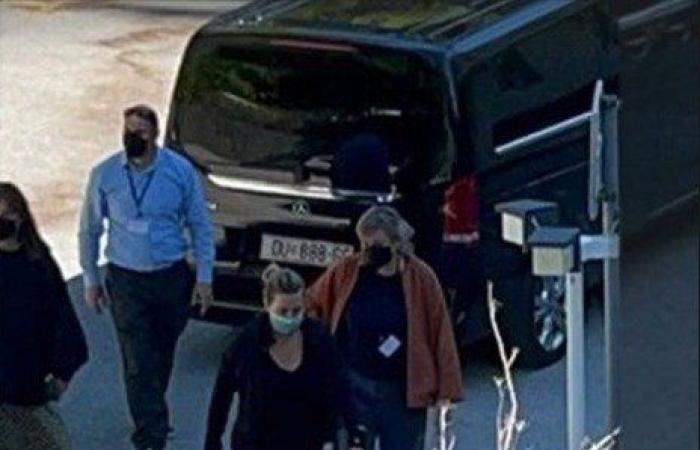 Kate Winslet visited a hospital in Dubrovnik due to an injury on the set